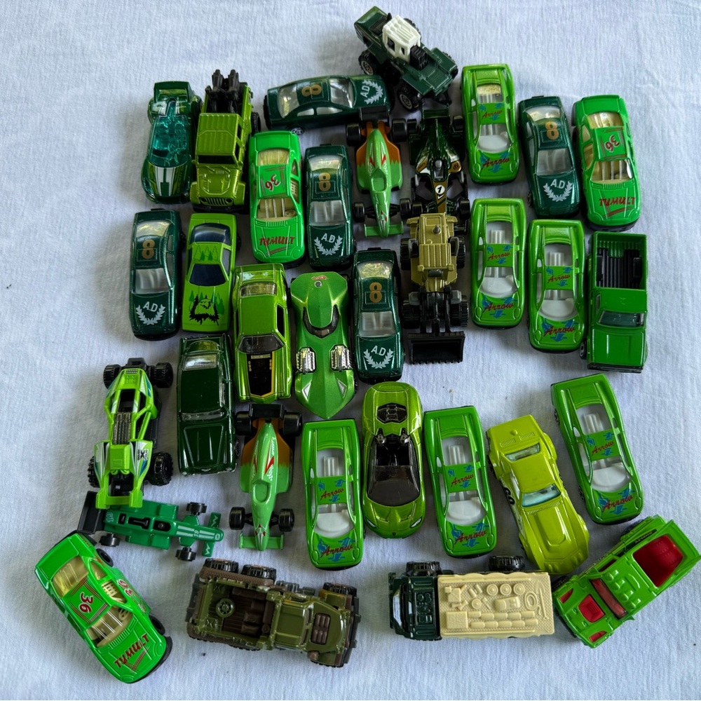 Hot Wheels ^ Matchbox Green Toy Cars